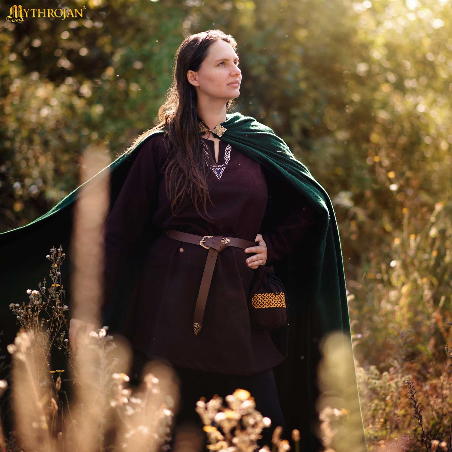 Mythrojan Woolen Hooded Cloak /Cape with BRASS BROOCH Medieval Wool Cape for Ranger LARP SCA Cosplay, Green , Large