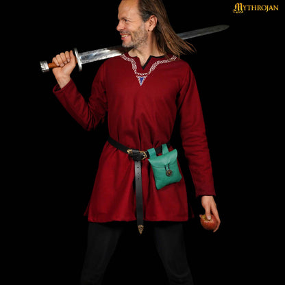 Mythrojan Leather Belt Bag, Ideal for SCA LARP Reenactment &amp; Ren fair, Full Grain Leather, Green , 5 .5”× 5.1 ”