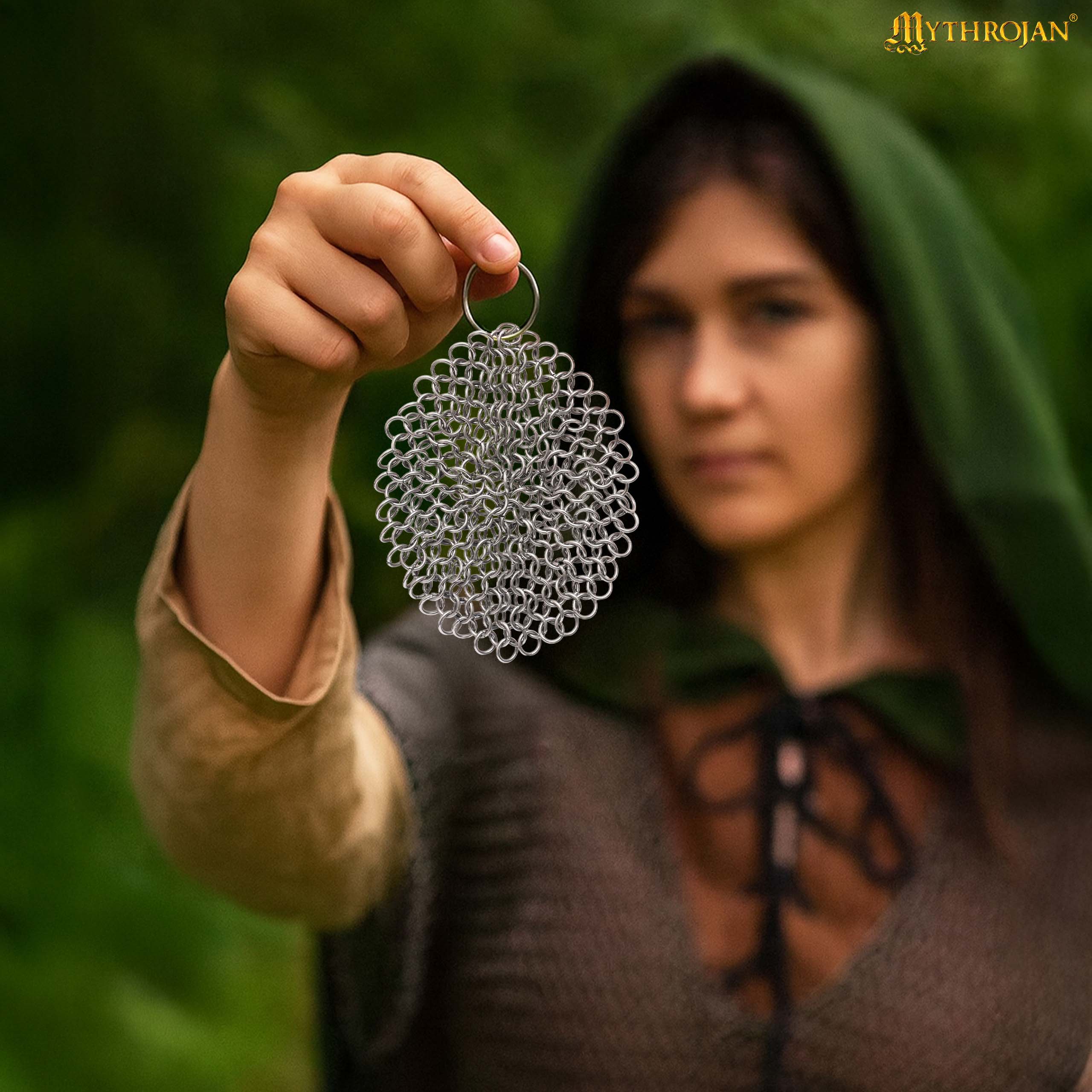 Mythrojan Chainmail Round Stainless Steel Scrubber, Ideal for Cleaning Cast Iron Skillet, Wok, Cooking Pot, Griddle or Cast Iron Cauldron Maintenance, Diameter: 7”