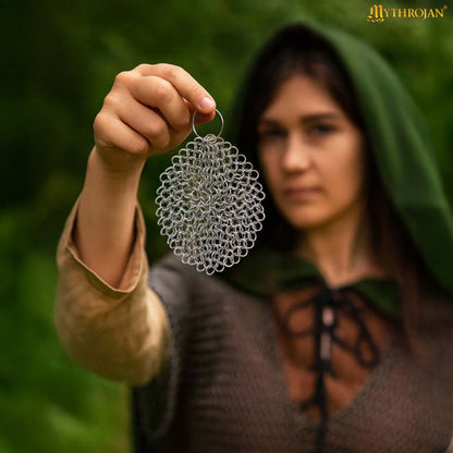 Mythrojan Chainmail Round Stainless Steel Scrubber, Ideal for Cleaning Cast Iron Skillet, Wok, Cooking Pot, Griddle or Cast Iron Cauldron Maintenance, Diameter: 7”