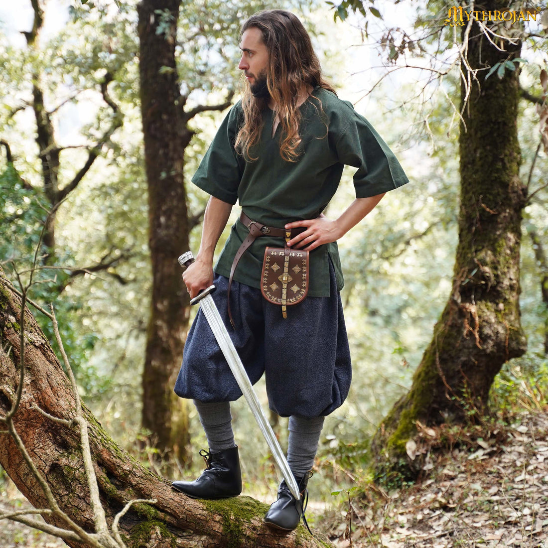 Ragnar Viking Short-Sleeve Tunic: Lightweight Comfort for Any Adventure